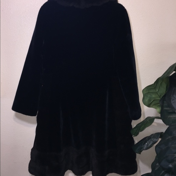 Vintage Perfect Fur Coat - Picture 8 of 16